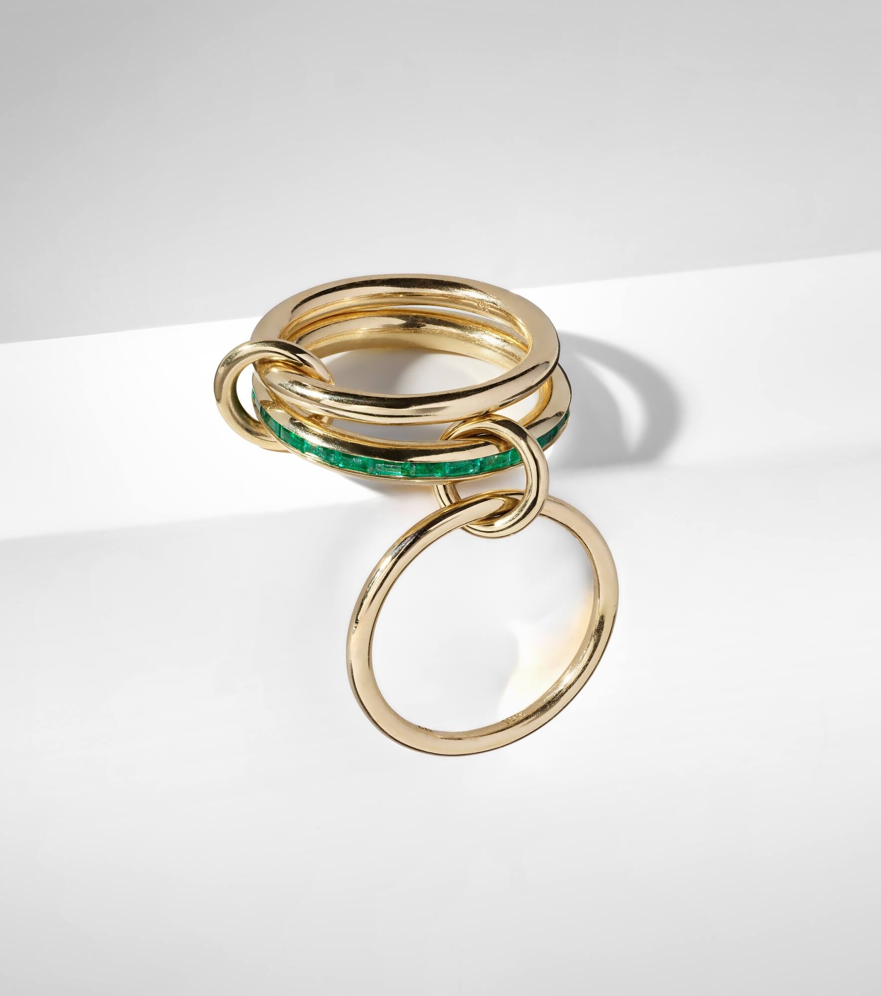 Pyrus 18kt gold ring with emeralds - 5