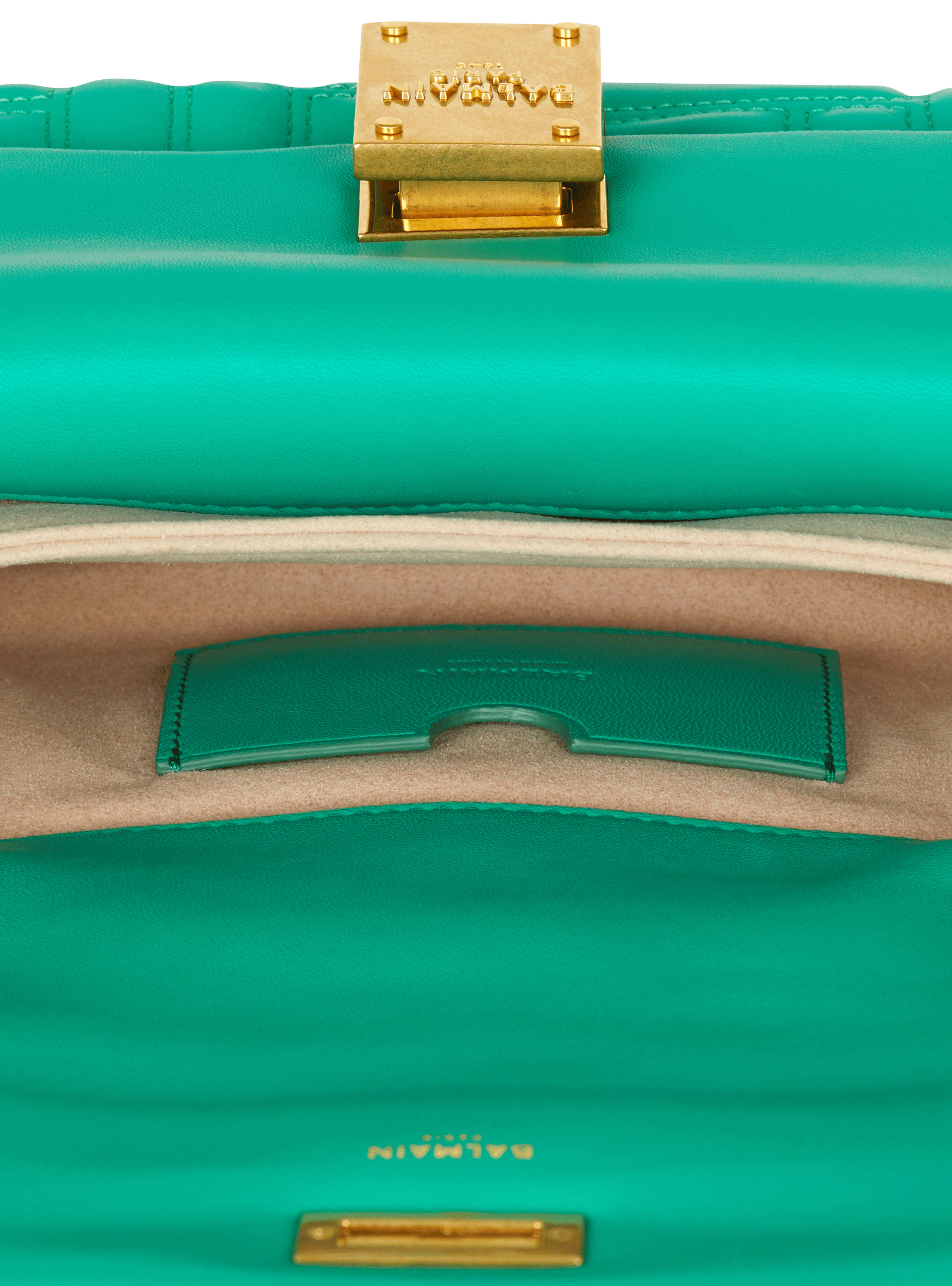 1945 Soft quilted leather bag - 5