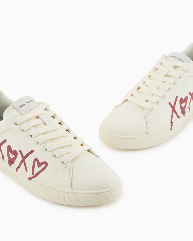 Leather sneakers with XOXO logo 5