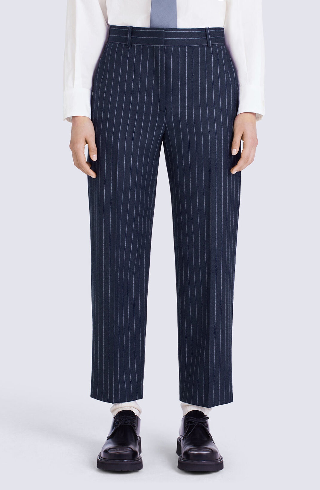 Cropped tailored striped trousers - 4