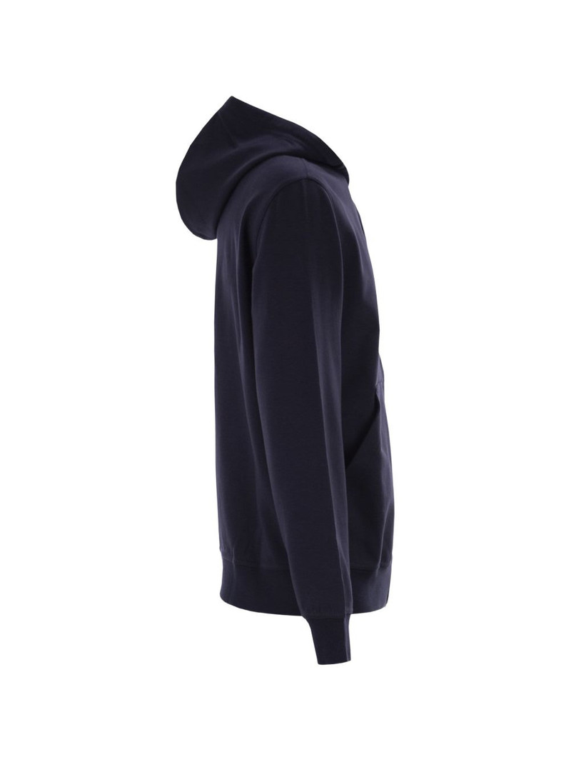 zip-up hoodie 3