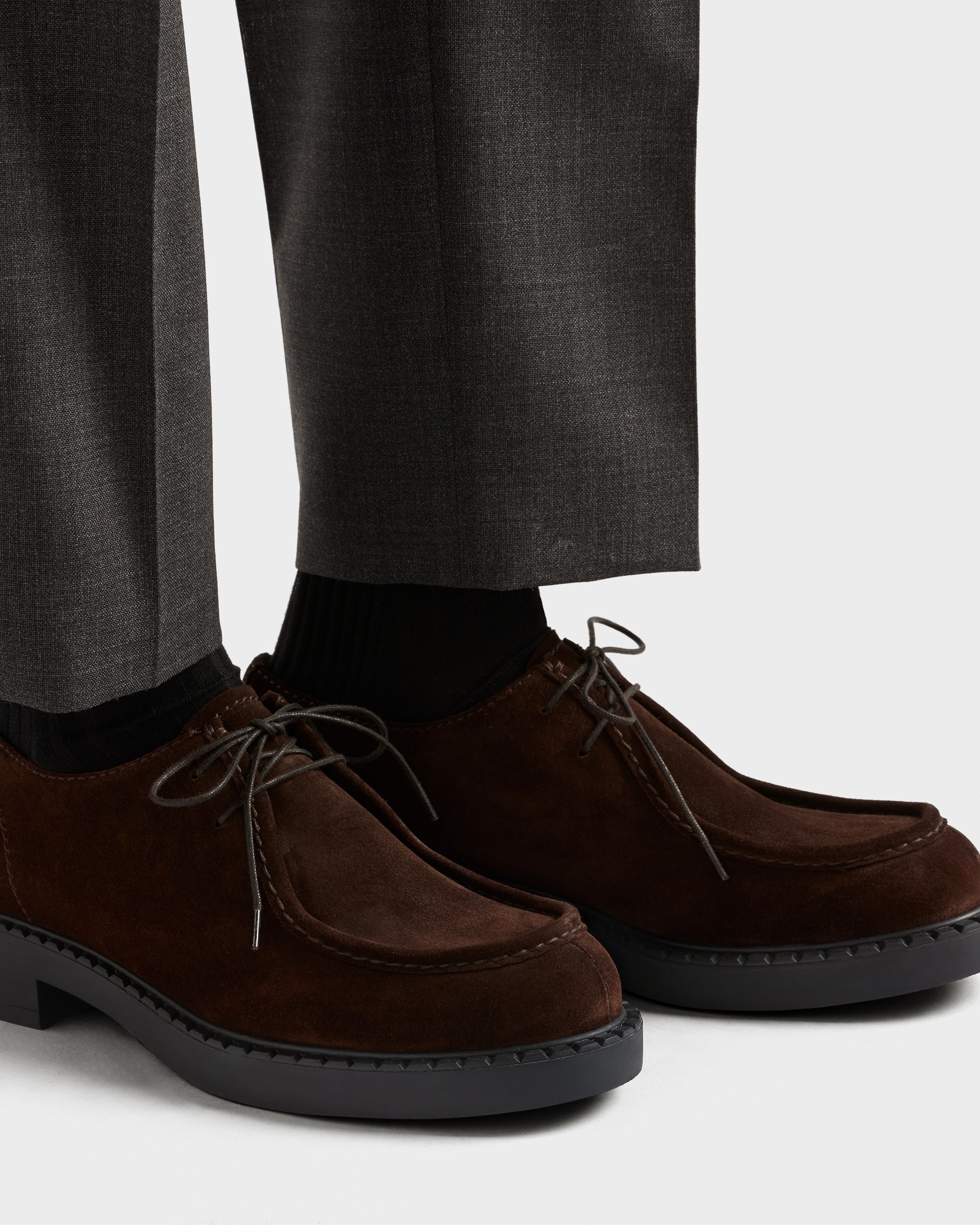 Chocolate suede lace-up shoes - 3