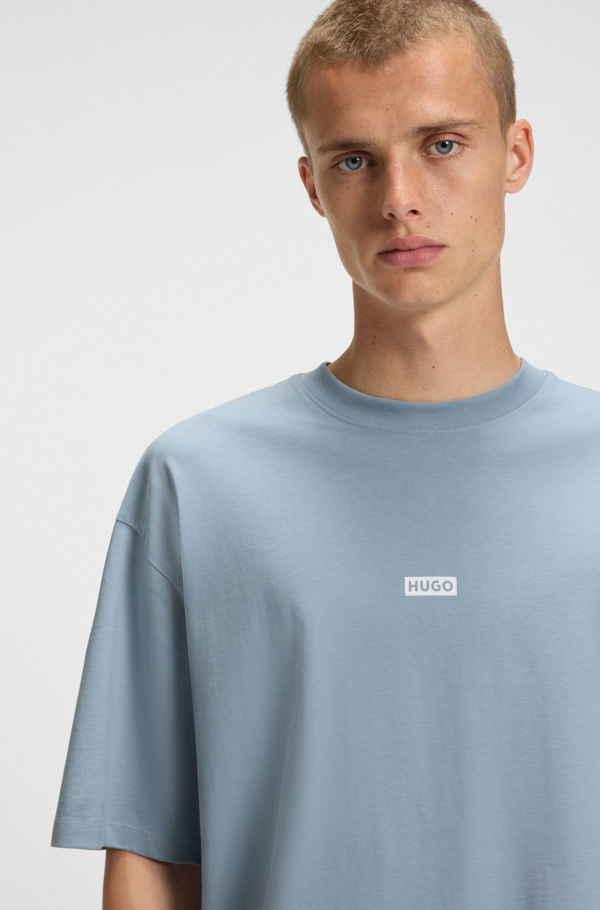 LOOSE-FIT T-SHIRT IN COTTON WITH REAR LOGO ARTWORK - 3