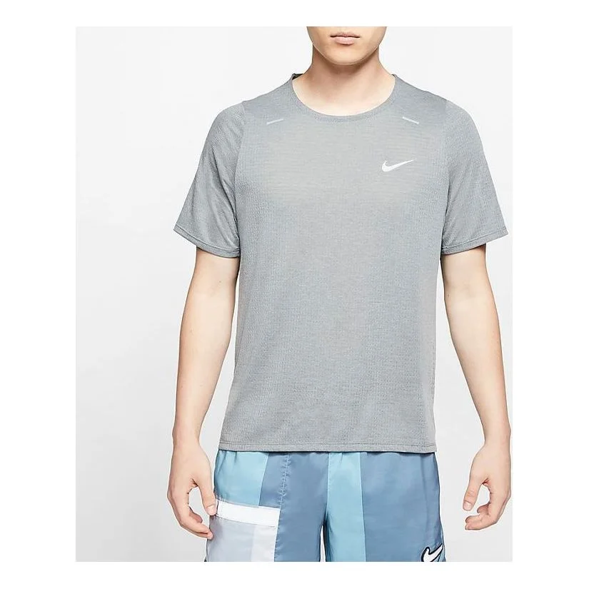 Nike Rise 365 Running Breathable Small Short Sleeve Gray CJ5421-097 - 1