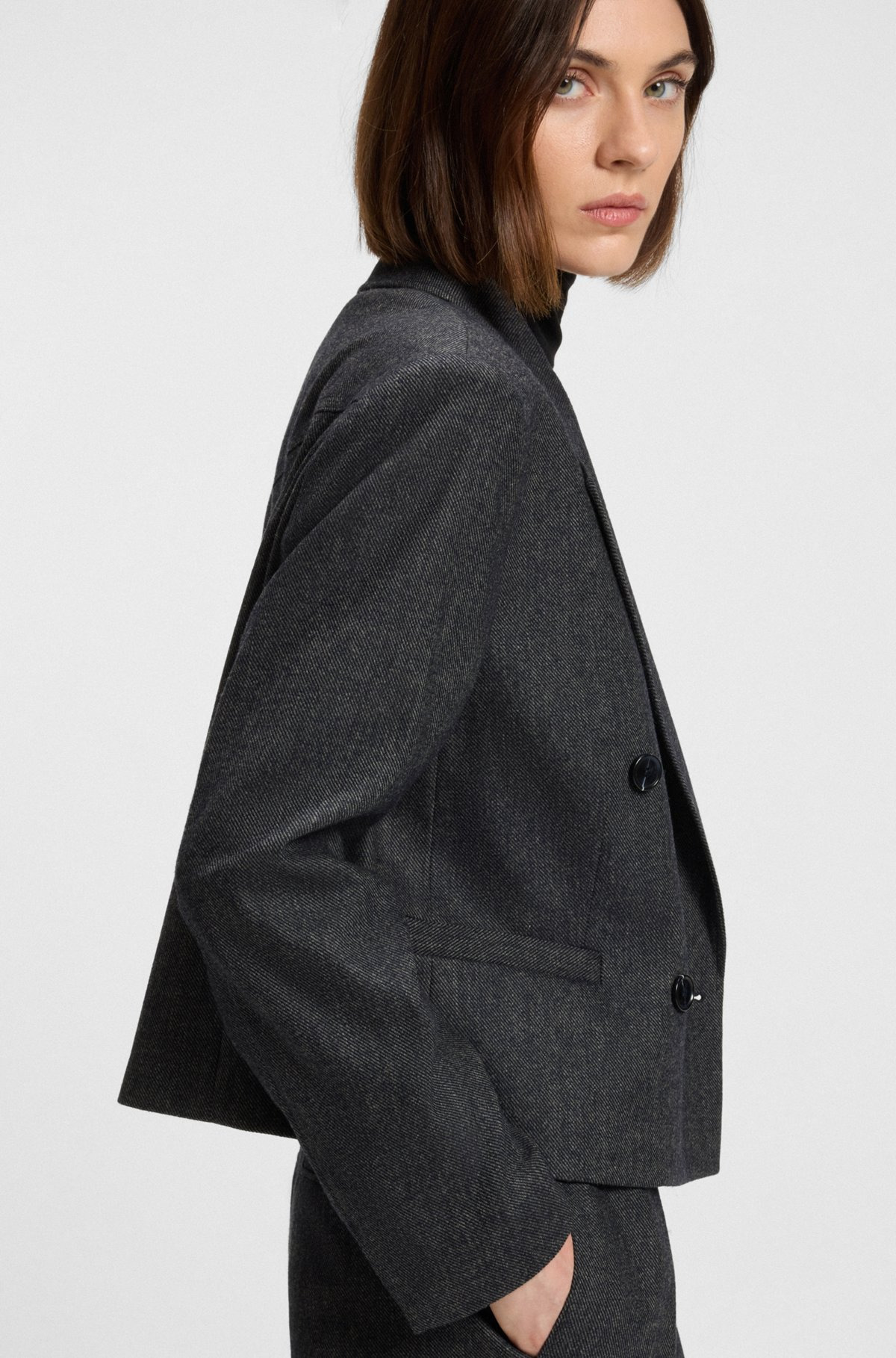 CROPPED DOUBLE-BREASTED BLAZER IN MELANGE FLANNEL - 6