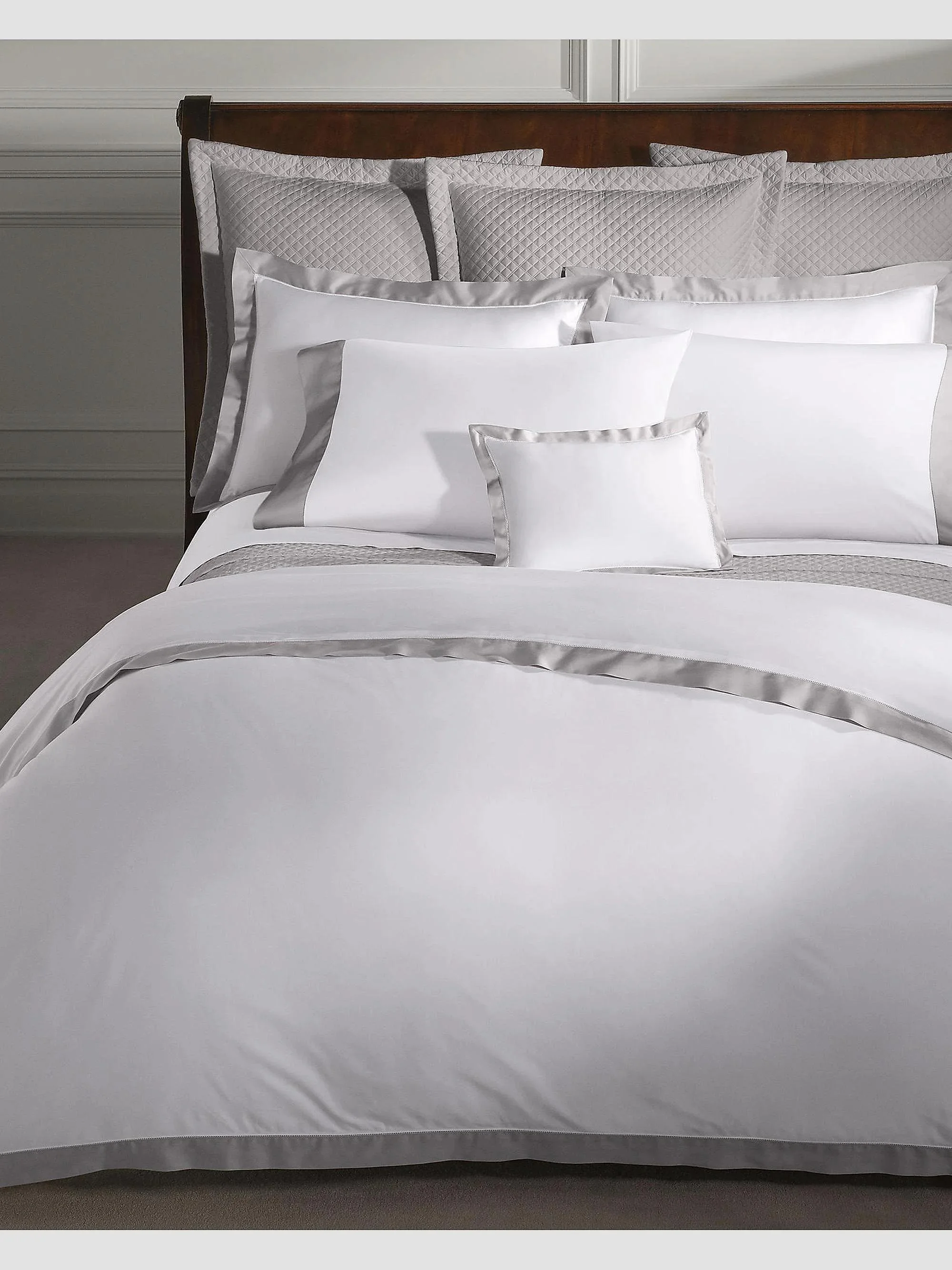 Organic Sateen Border 624-Thread Count Duvet Cover & Sham Collection - True Platinum - 1