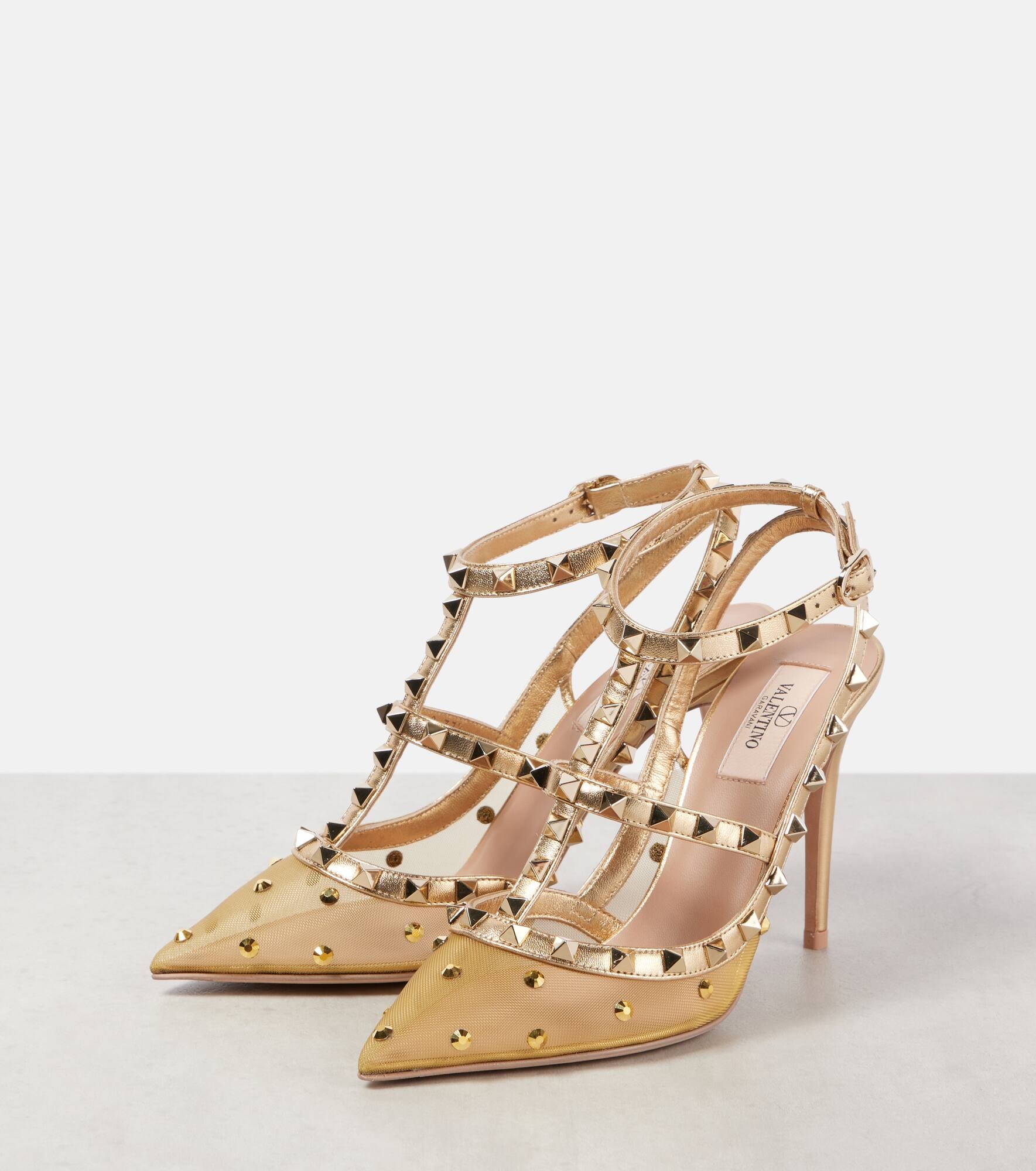 Rockstud mesh and leather pumps - 5