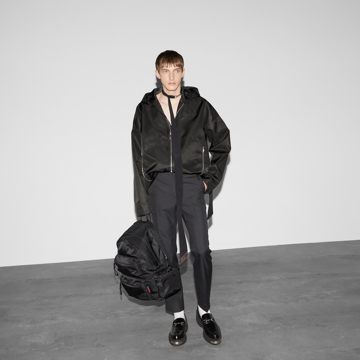 Nylon hooded jacket with embroidery - 6