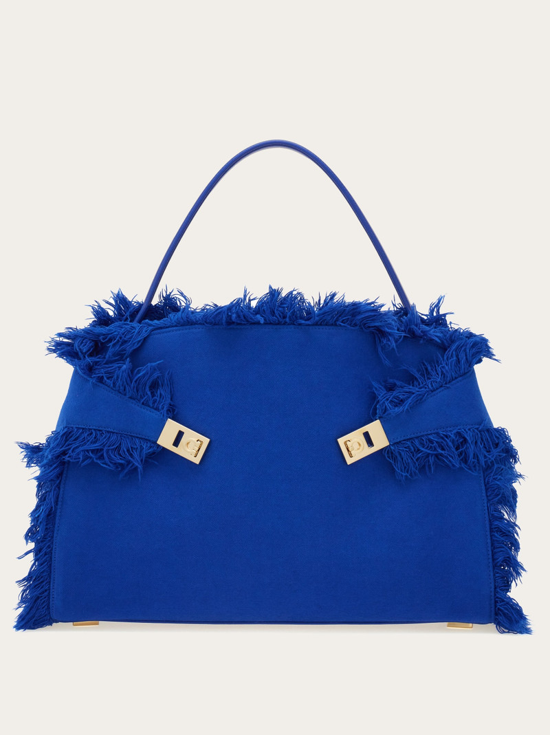 Fringed Hug Soft shoulder bag (L) 1