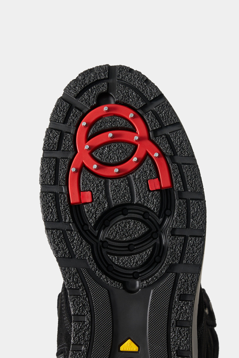 Calgary lace-up boots with spikes in Black 7