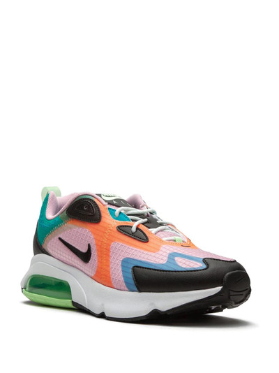 Nike Air Max 200 sneakers outlook