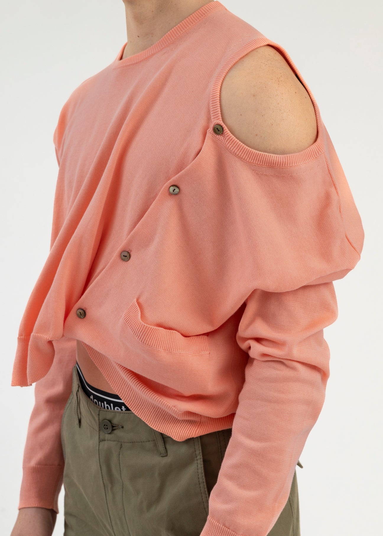 PINK AI IMAGE GENERATION MISTAKE KNITWEAR - 9