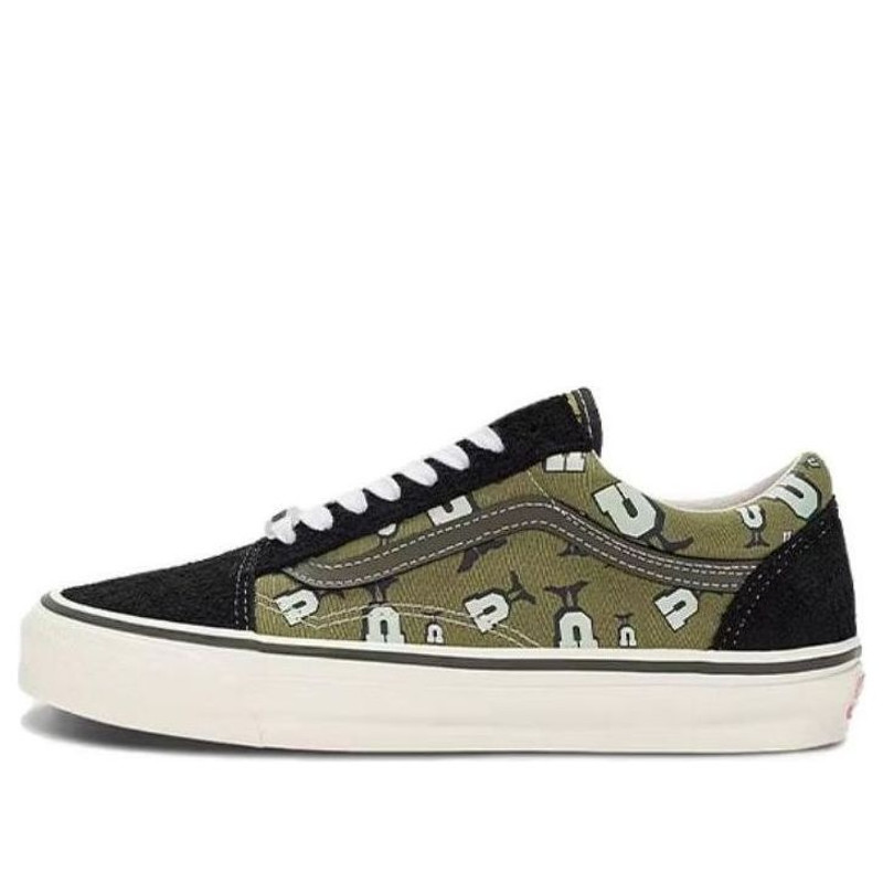 Vans x Undefeated Old Skool U-Man 'Black Green' VN0A4P3XGRN - 1
