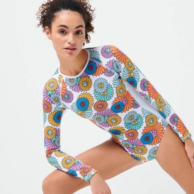 Women Long-Sleeves One-piece Rashguard Marguerites - 7
