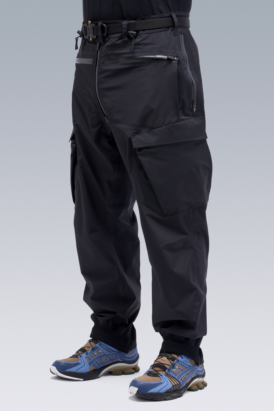 P38-GT 3L Gore-Tex Pro Cargo Pant Black - 13