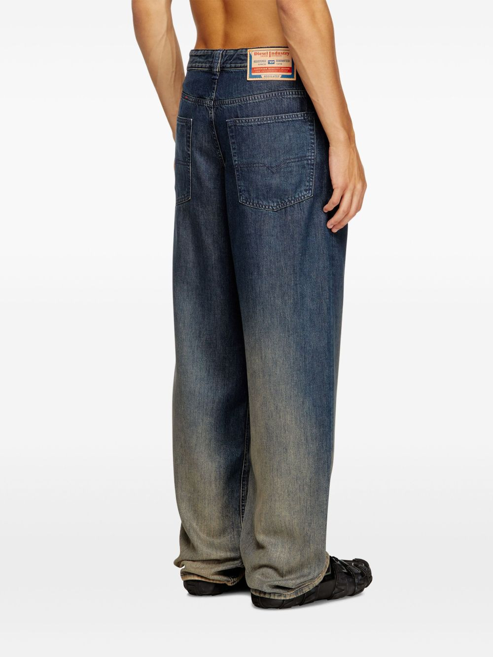 ombré-effect loose-leg jeans - 3