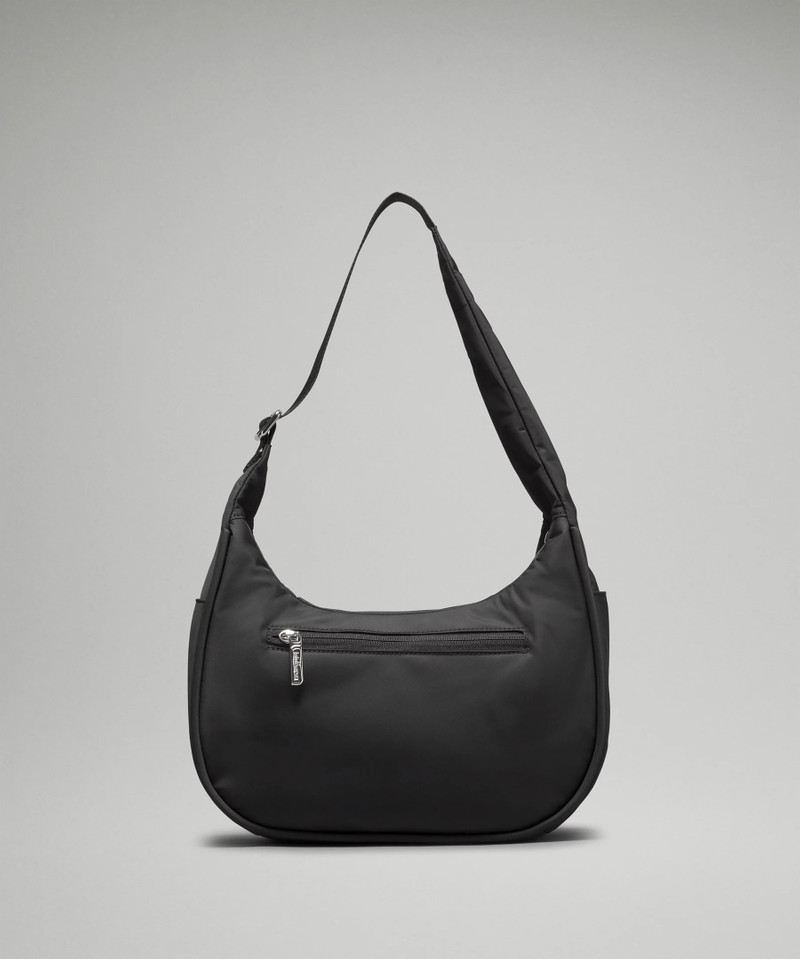 City Essentials Shoulder Bag 4L 3