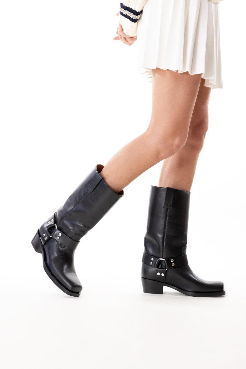 Roxy Boot - 3