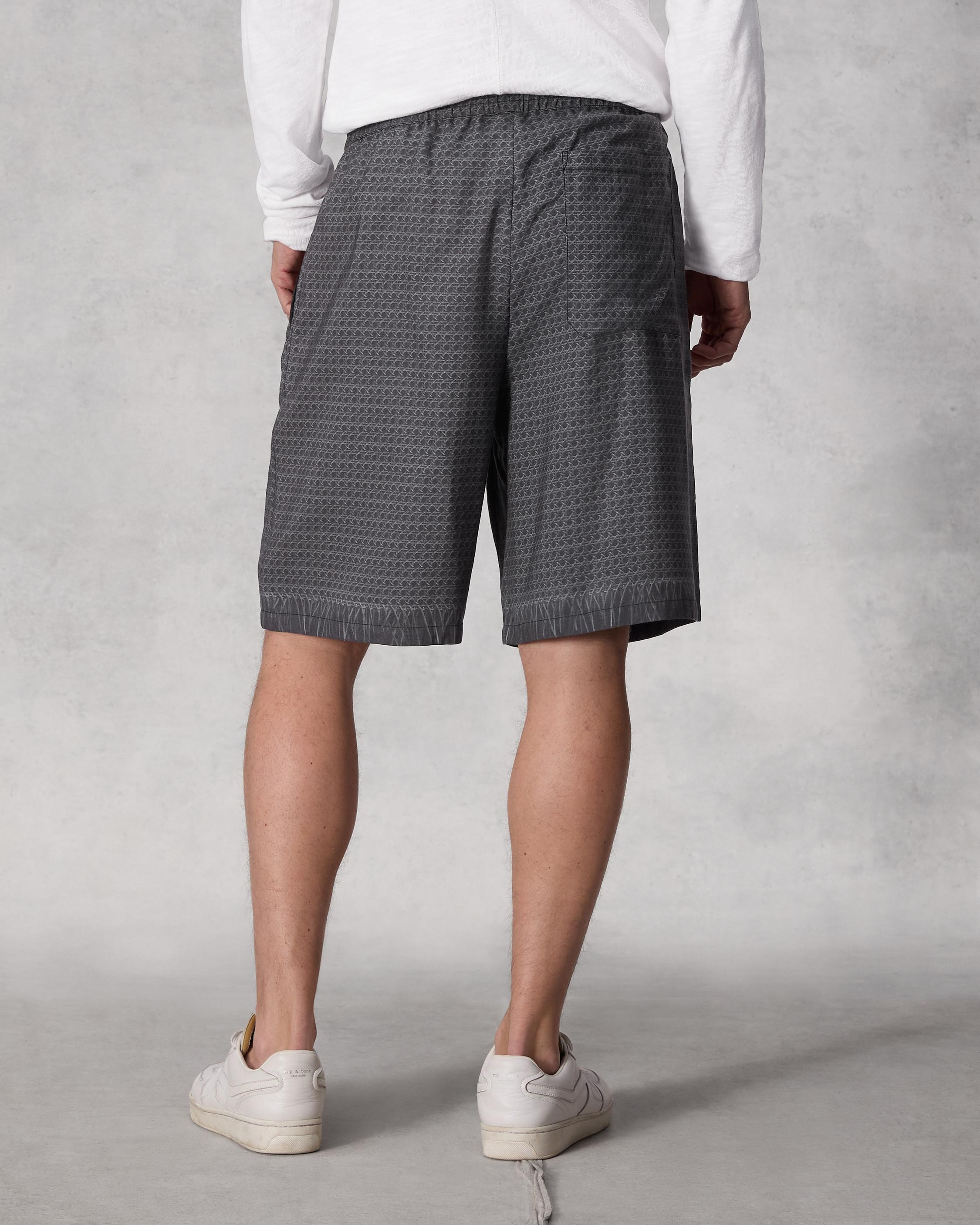 Irving Cotton Short
Relaxed Fit - 6
