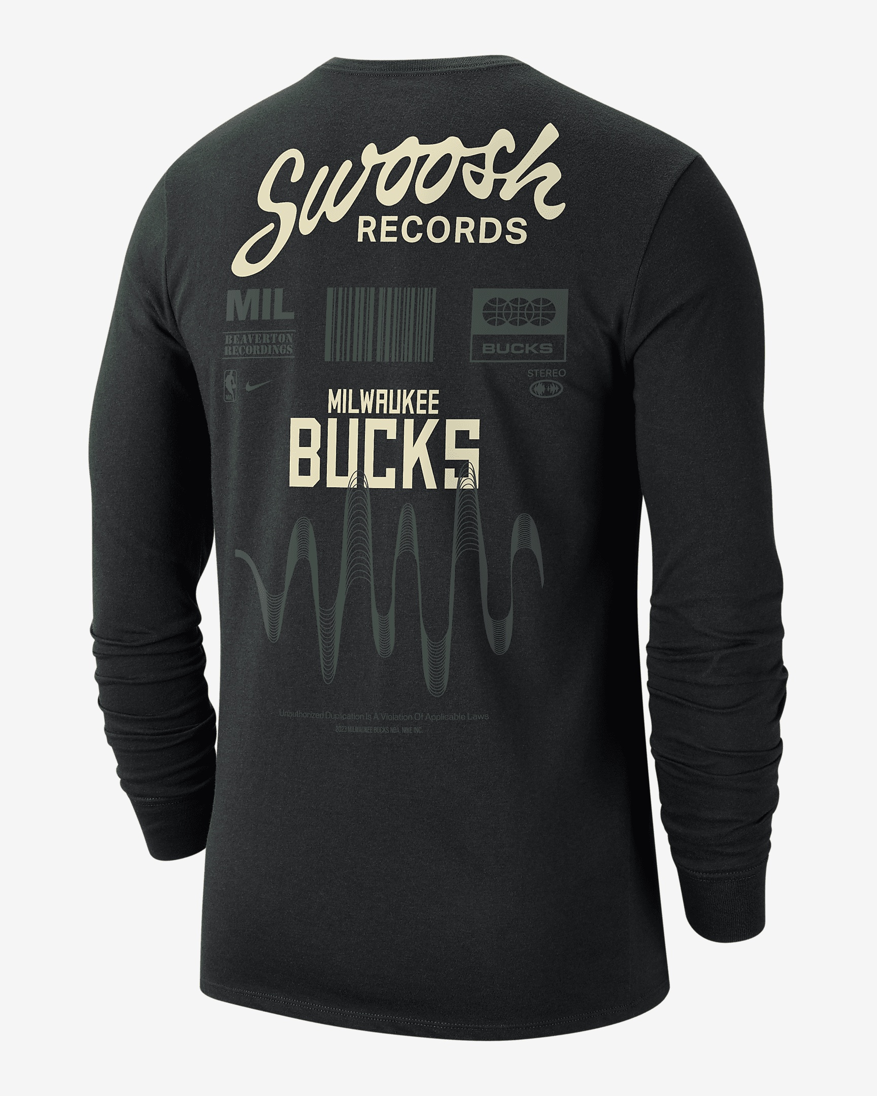 Milwaukee Bucks Essential Nike Men's NBA Long-Sleeve T-Shirt - 2