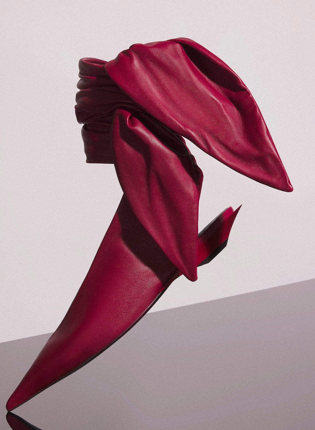 red leather knot fang flat mules - 3