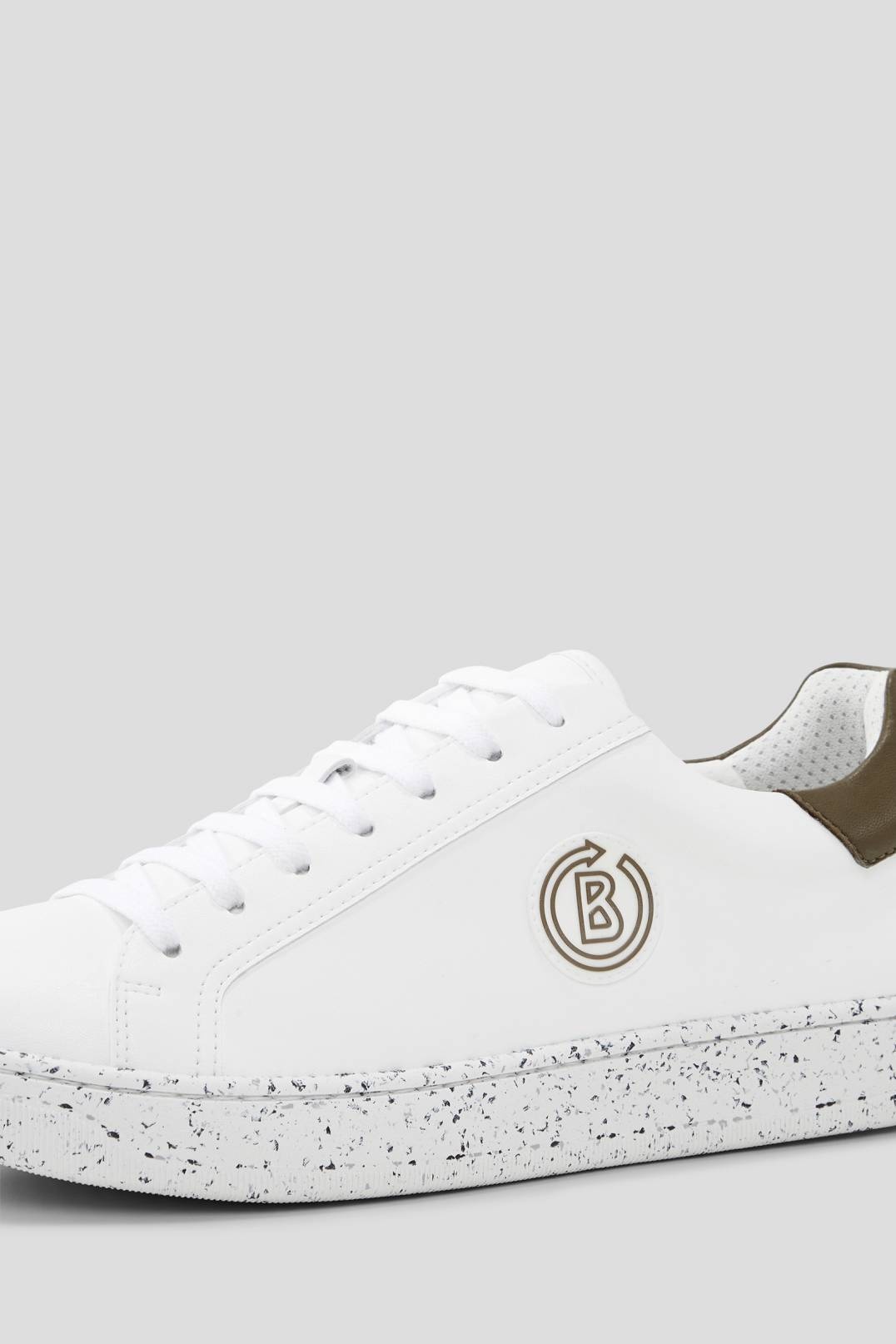 MALMÖ SUSTAINABLE SNEAKERS IN WHITE/OLIVE GREEN - 4