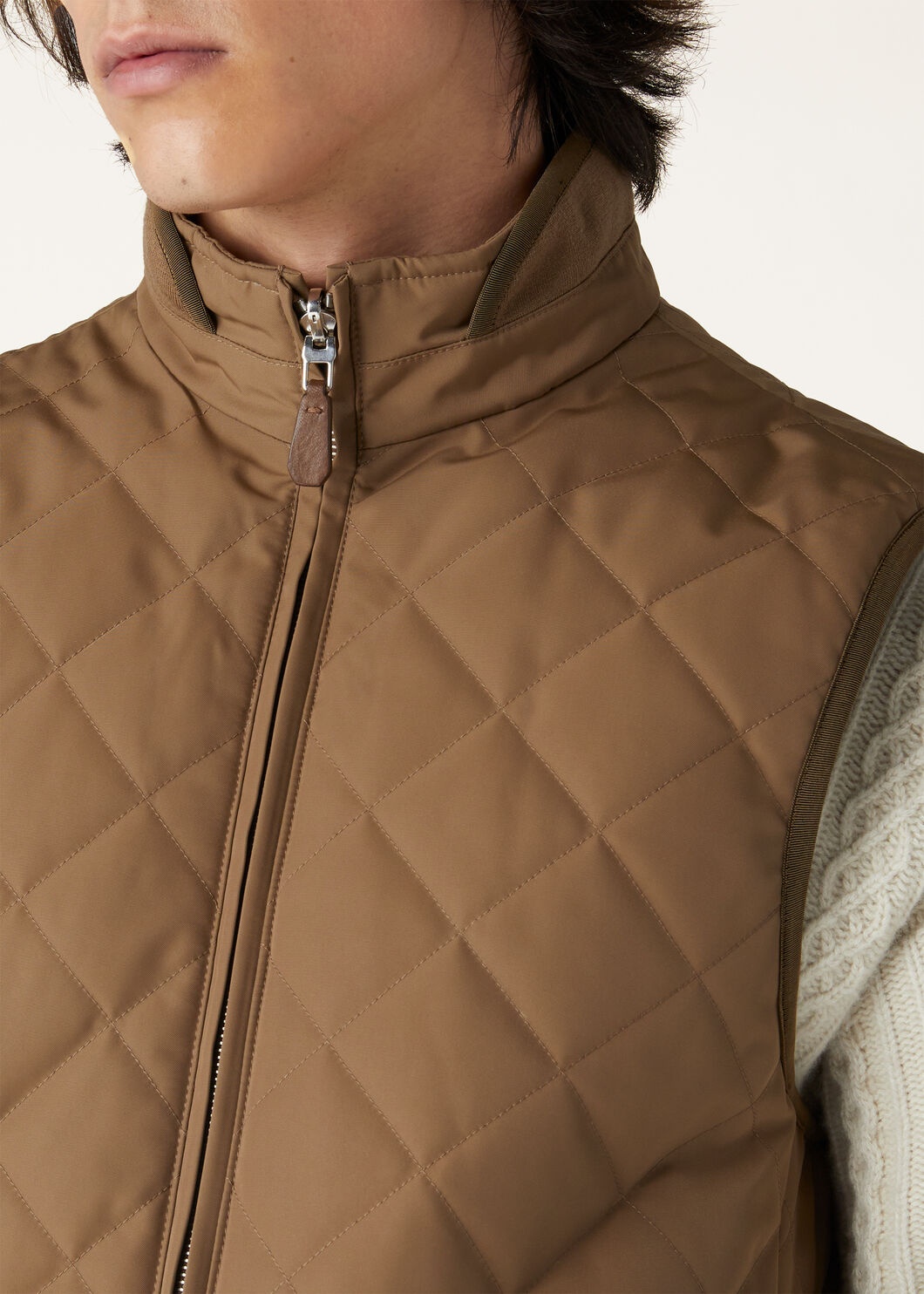 Tauri Vest - 3