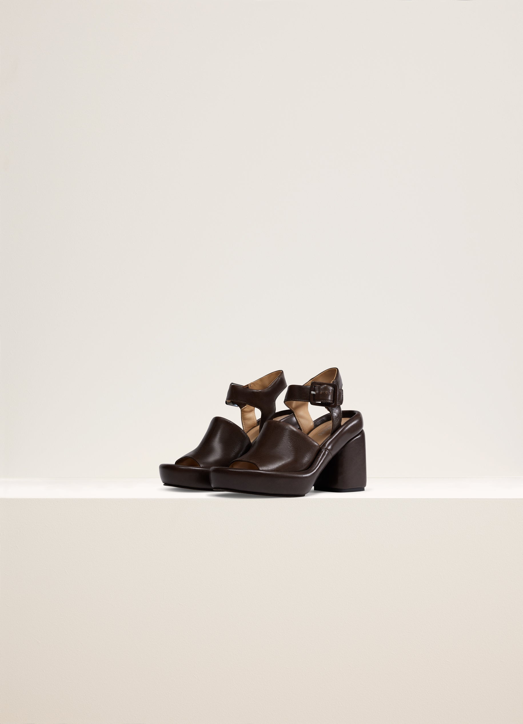 PADDED WEDGE SANDALS - 2