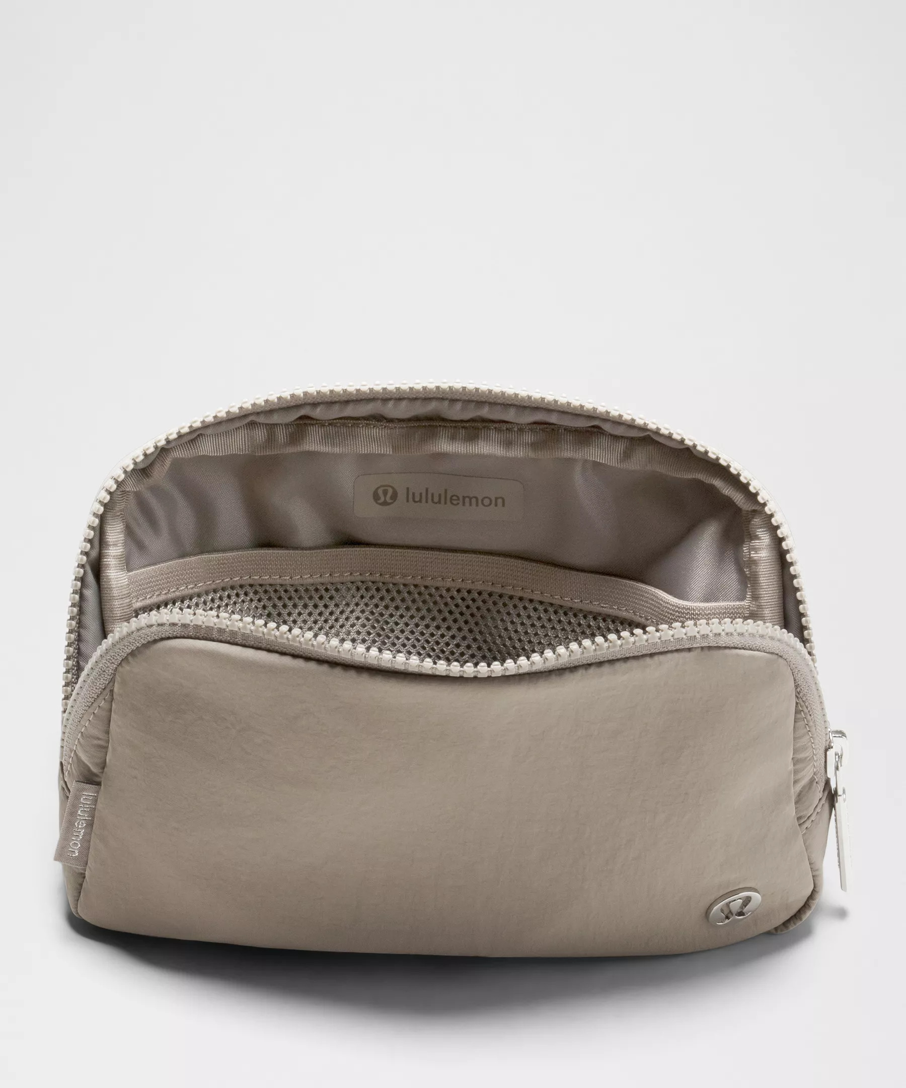 Everywhere Belt Bag with Long Strap 1L - 5