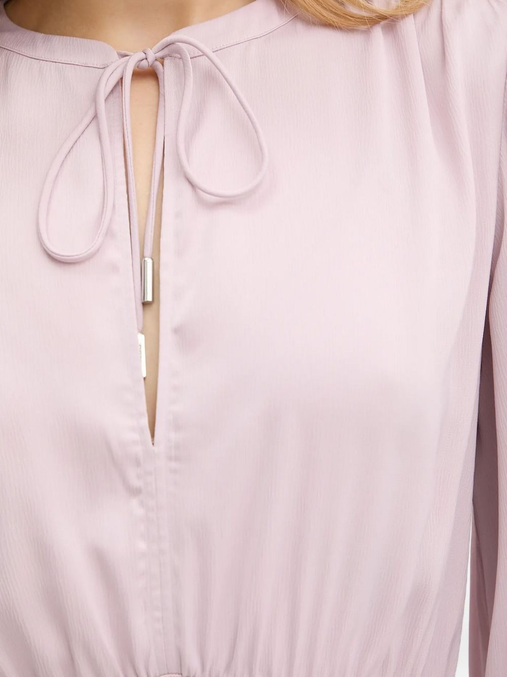 tie-neck smocked midi dress - 5