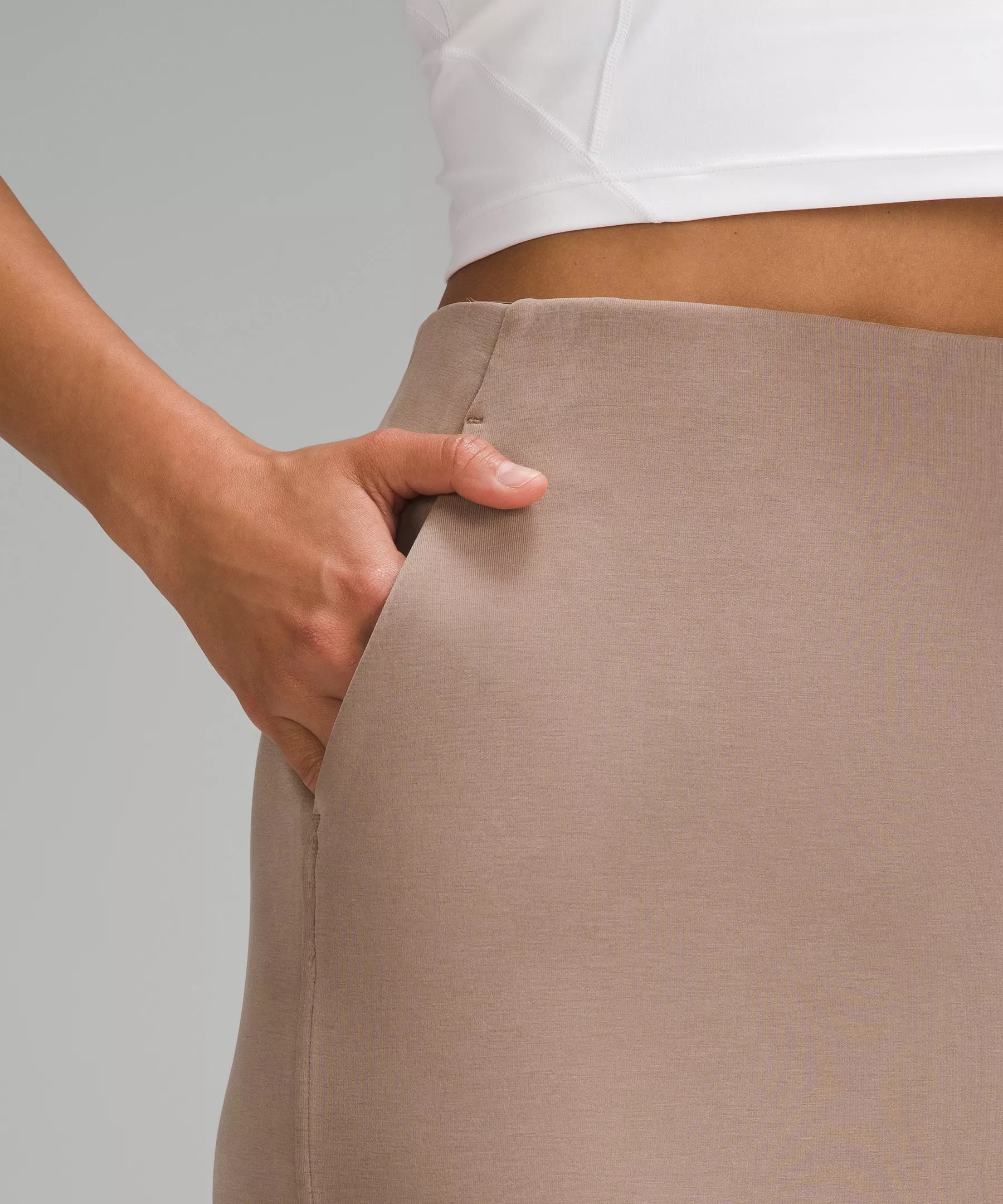 Softstreme High-Rise Midi Skirt - 4