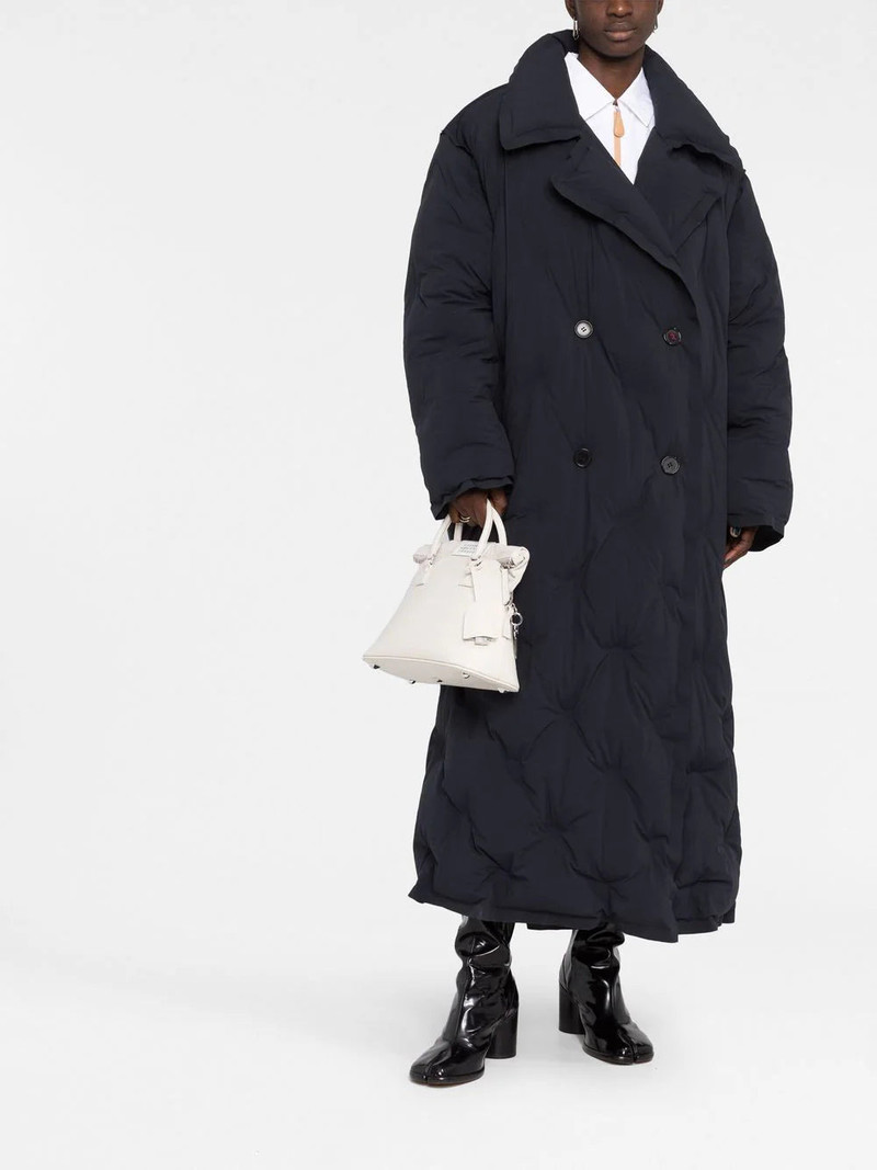 Maison Margiela QUILTED COAT - BLACK outlook