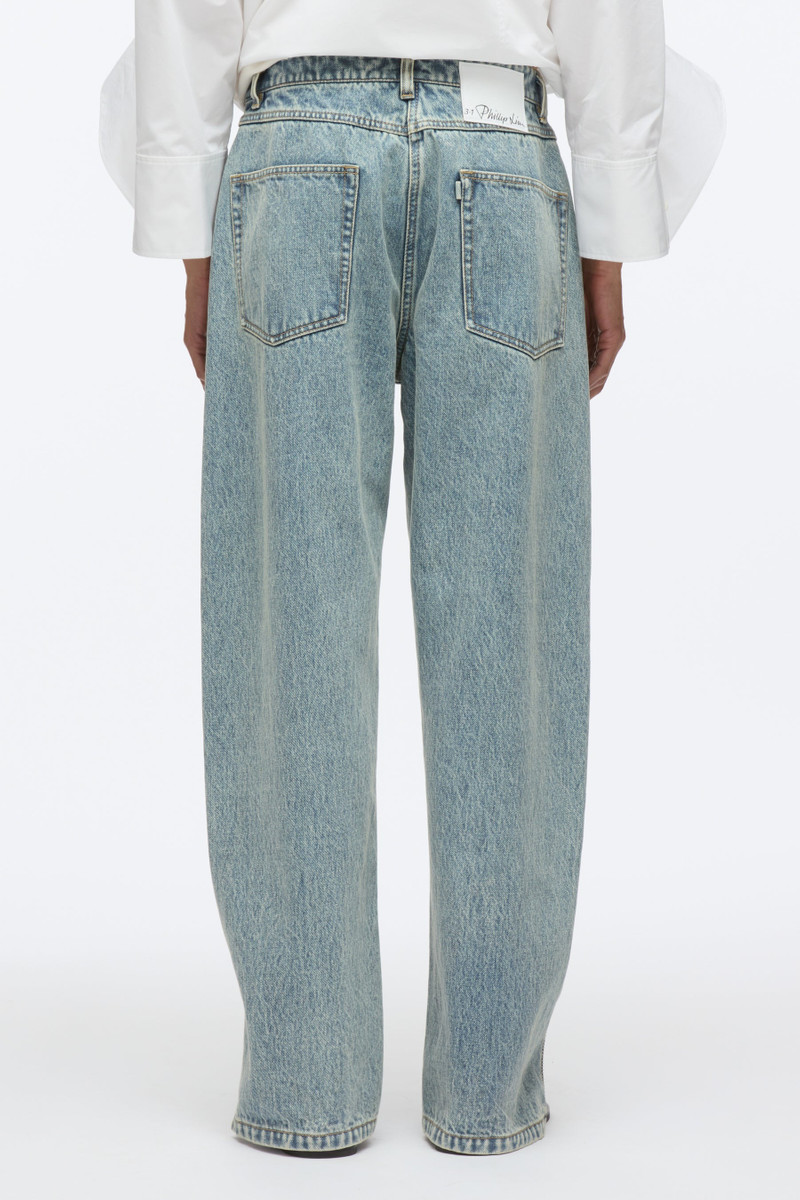 Curve Denim Pant with Zippers 5