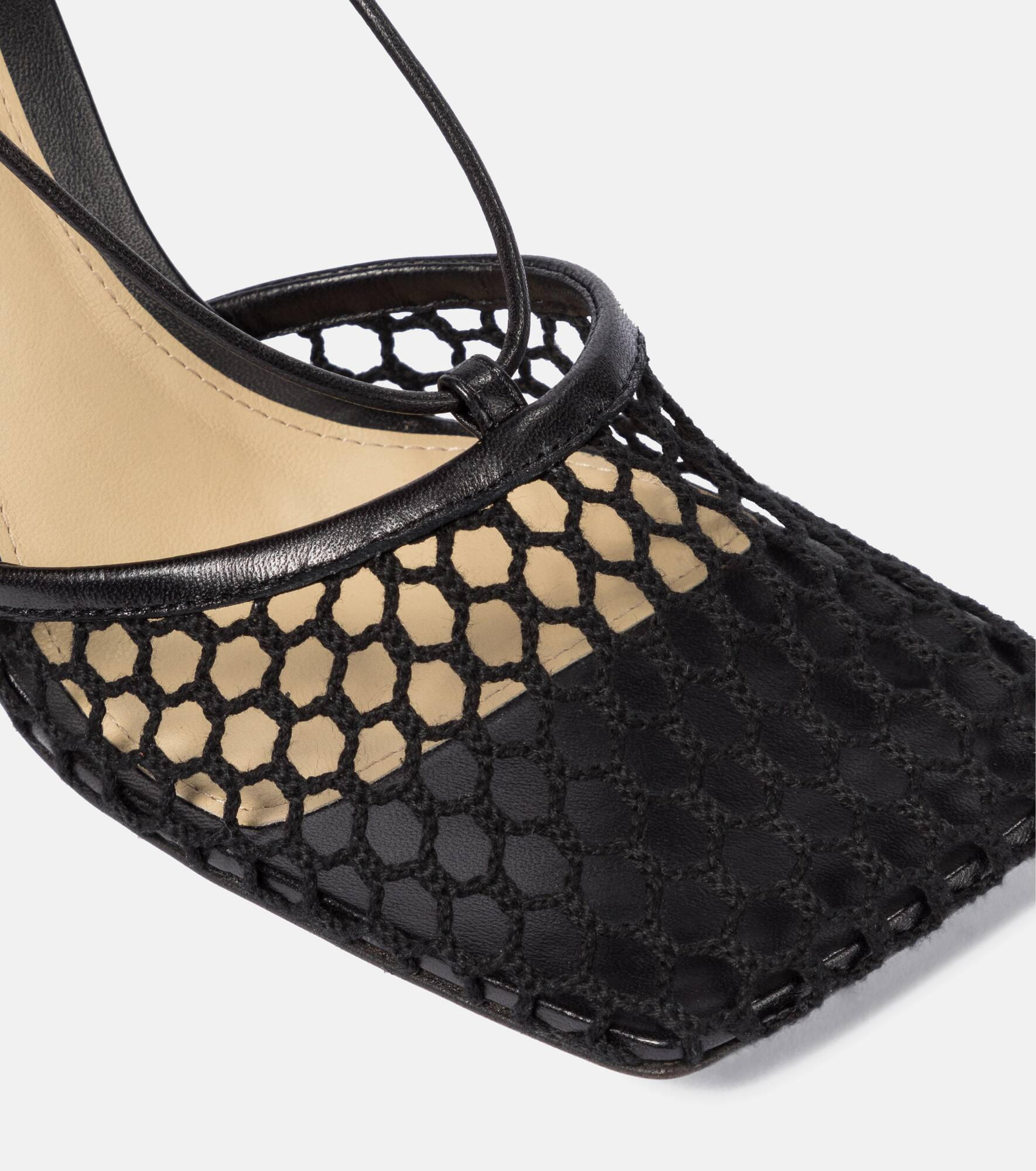 Stretch leather-trimmed mesh pumps - 5