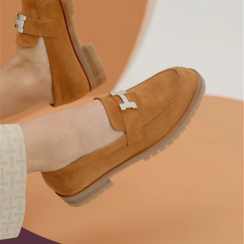Hermès Faubourg loafer outlook