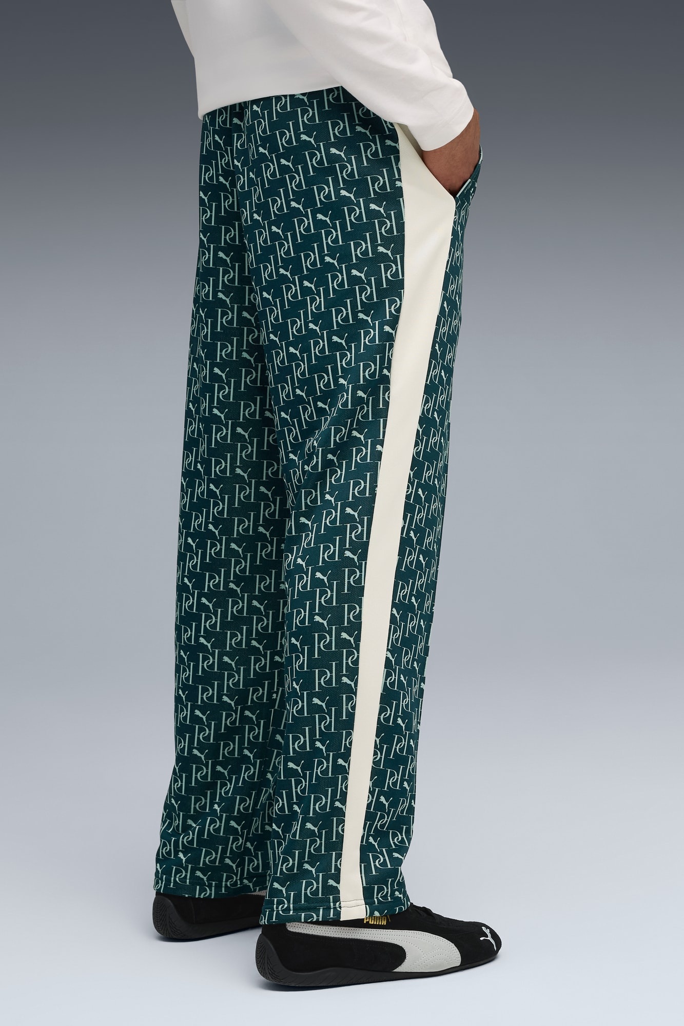 T7 AOP Relaxed Track Pants Men - 6