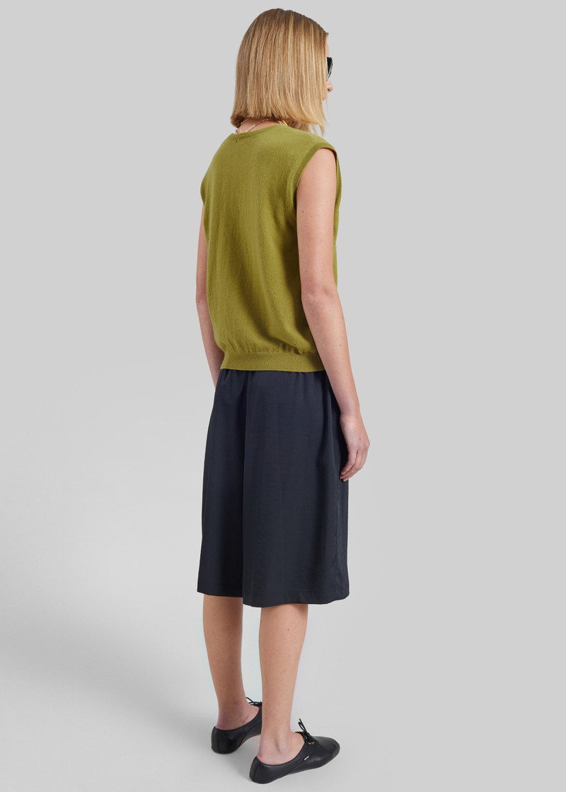 Lizan Deep V Neck Knit Vest - Chartreuse 9