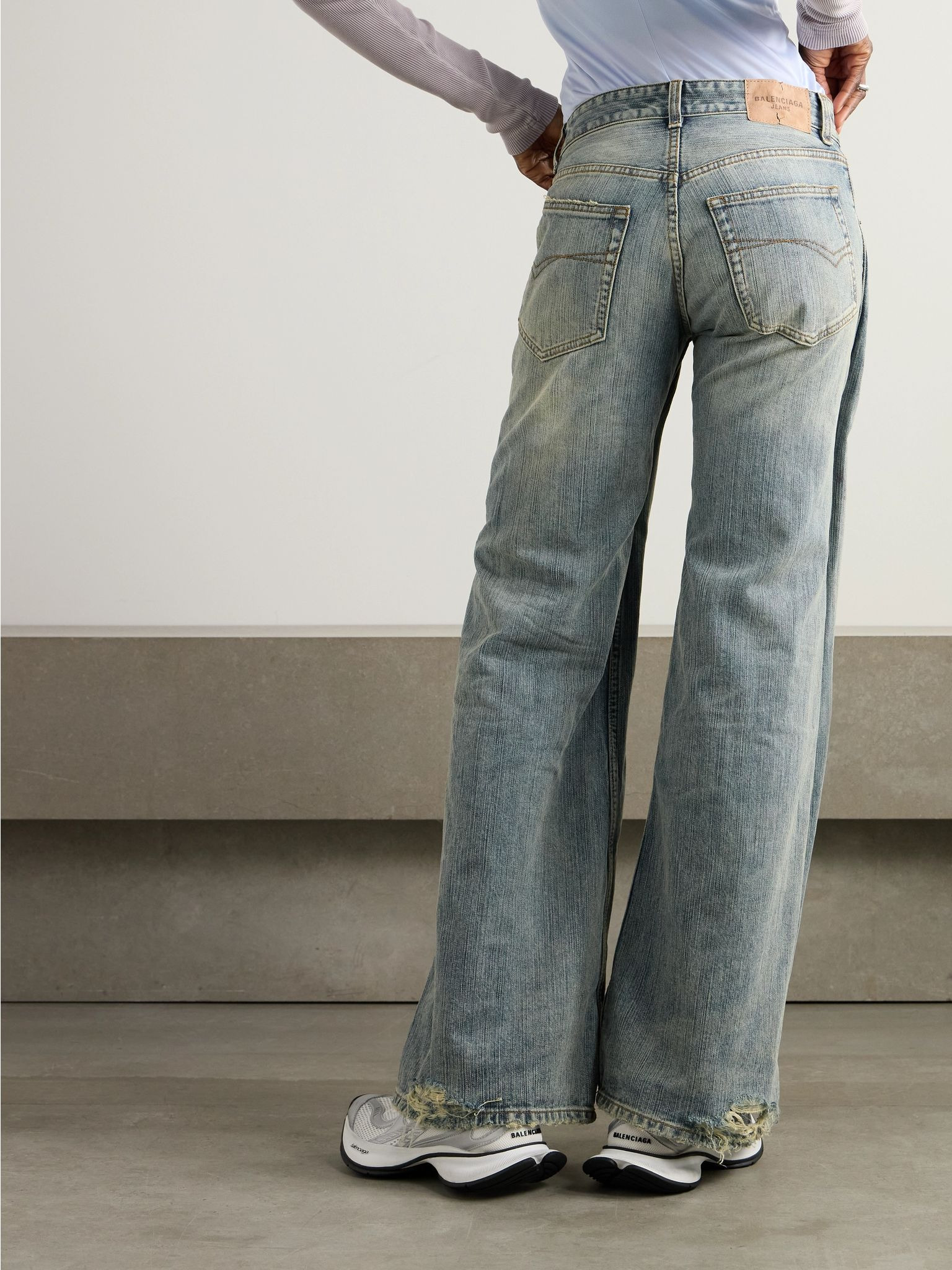 Distressed mid-rise wide-leg jeans Light denim - 4