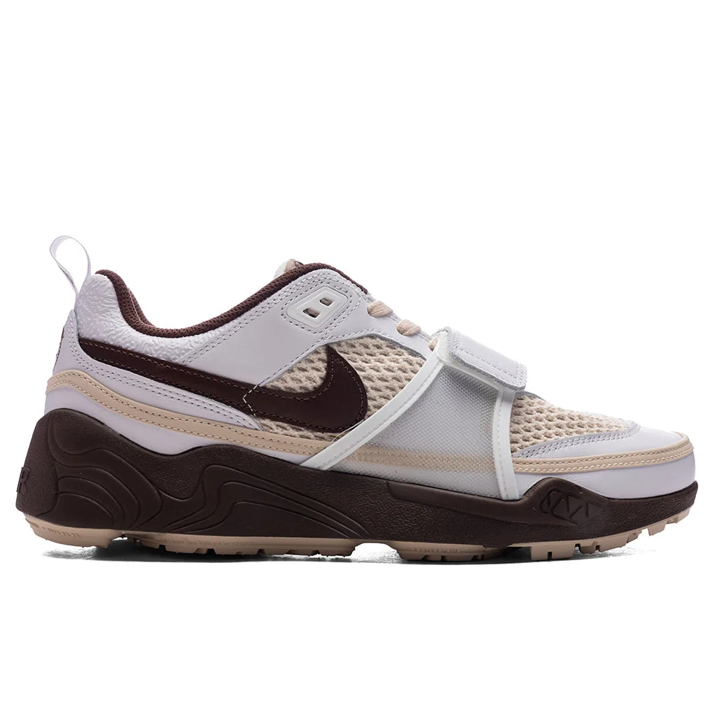 NIKE X TRAVIS SCOTT ZOOM FIELD JAXX - WHITE/LIGHT CHOCOLATE/WHITE - 1