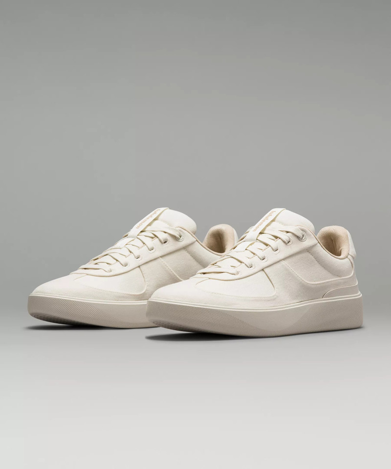 Cityverse Men's Canvas Sneaker 1