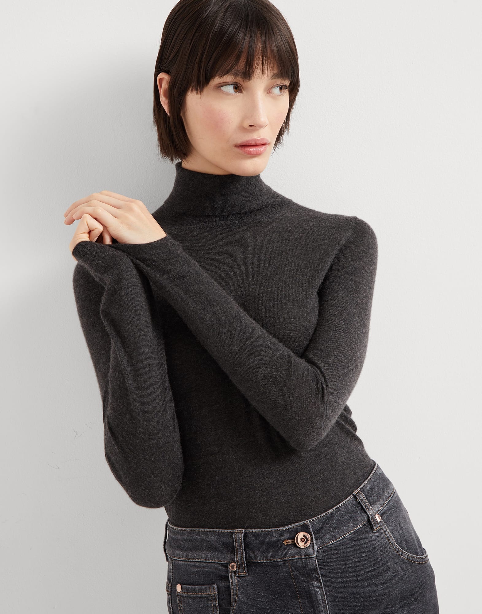 Cashmere and silk lightweight turtleneck sweater - 4