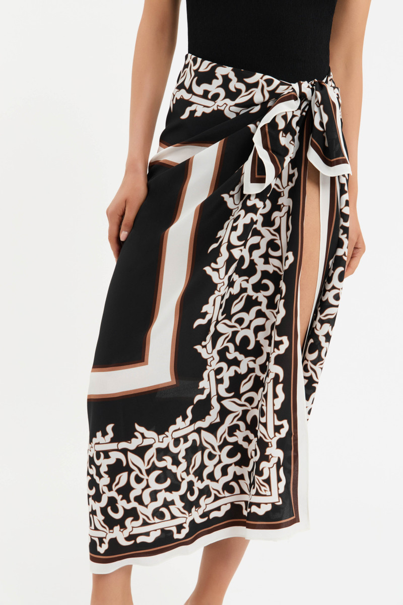 Sundia Sarong 5