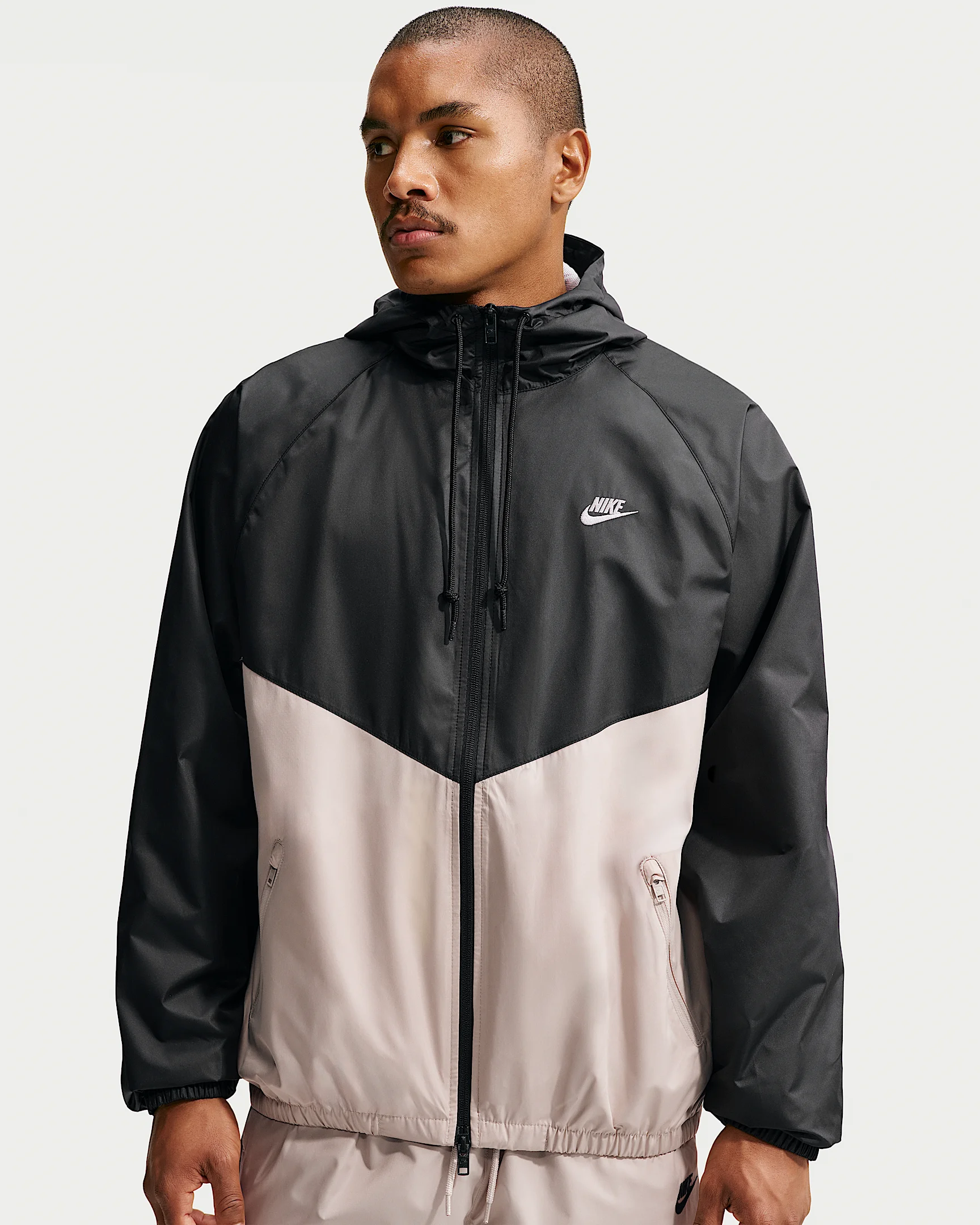 Nike Windrunner Men's Lined Jacket - 1