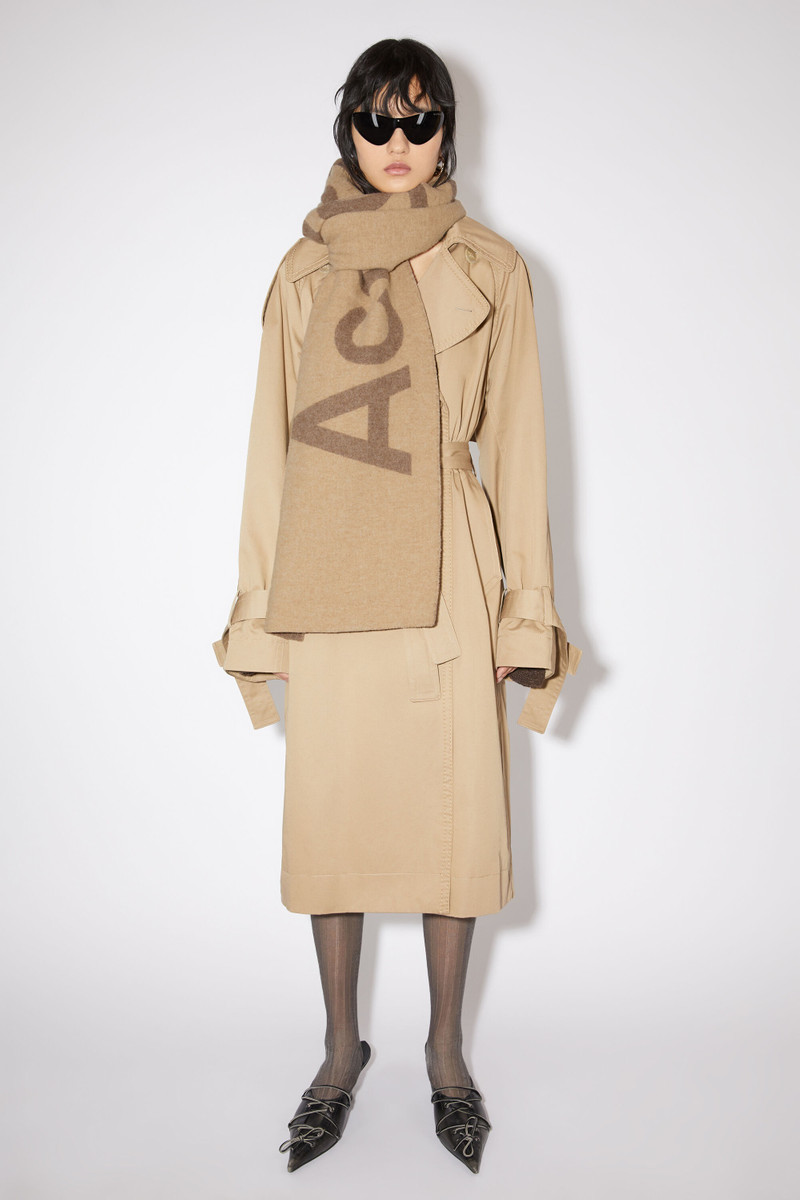 Acne Studios Logo jacquard scarf - Narrow - Camel brown outlook