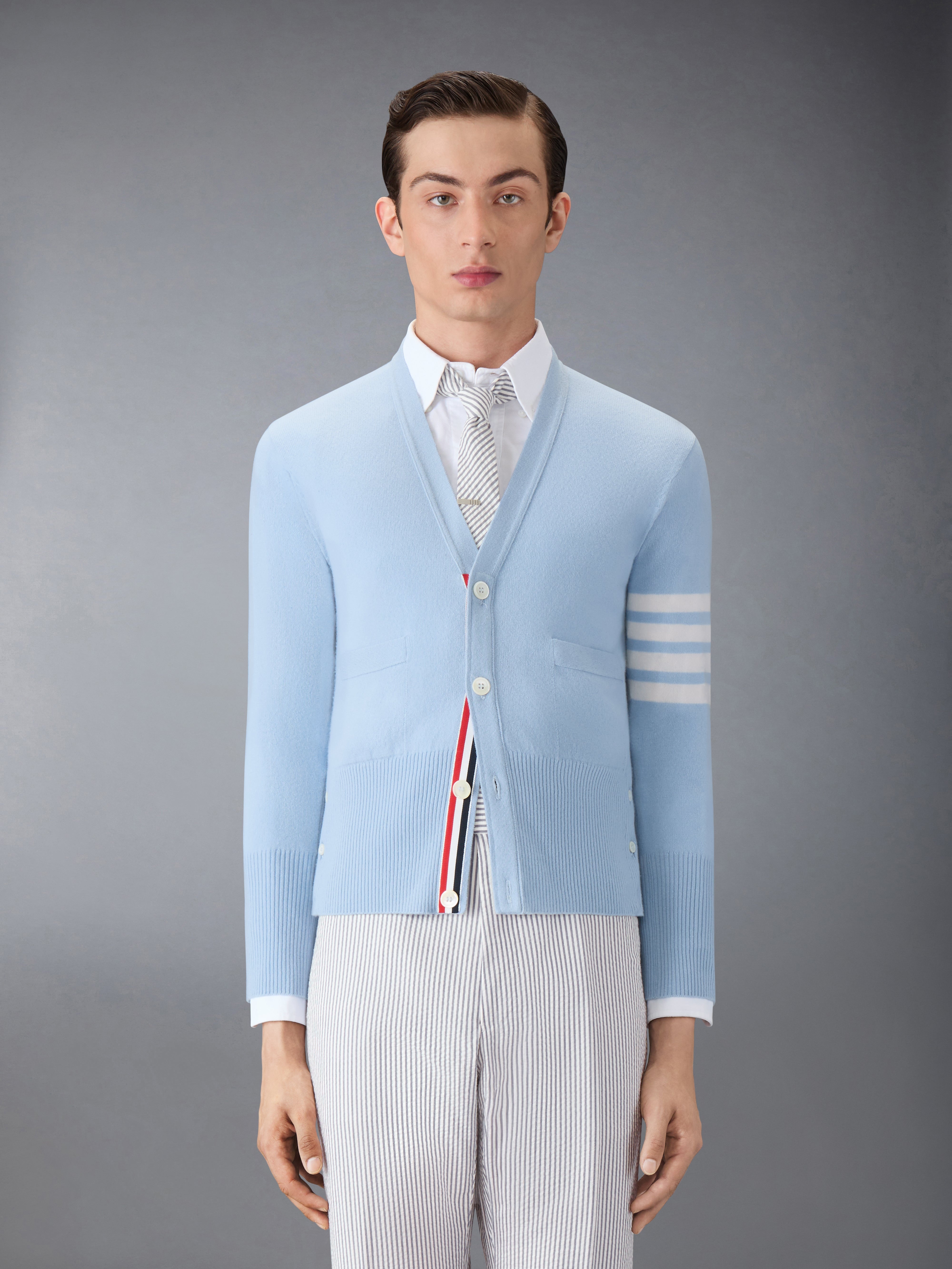 CLASSIC CASHMERE 4-BAR V-NECK CARDIGAN - 2