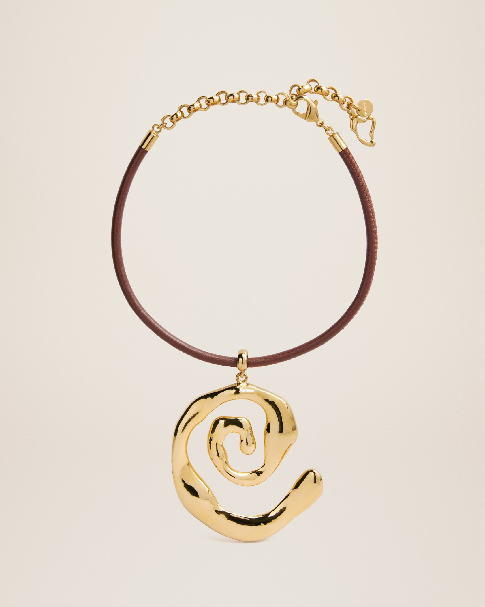 Le collier Turbi - 2
