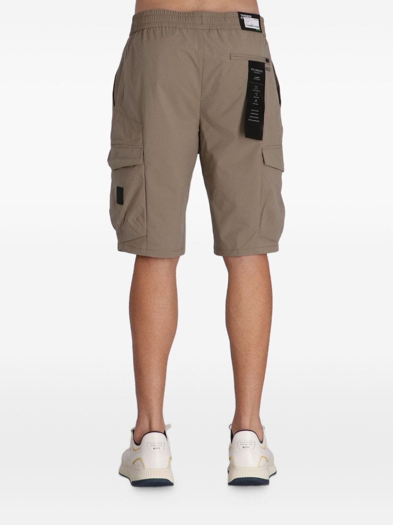 cargo-pocket shorts 4