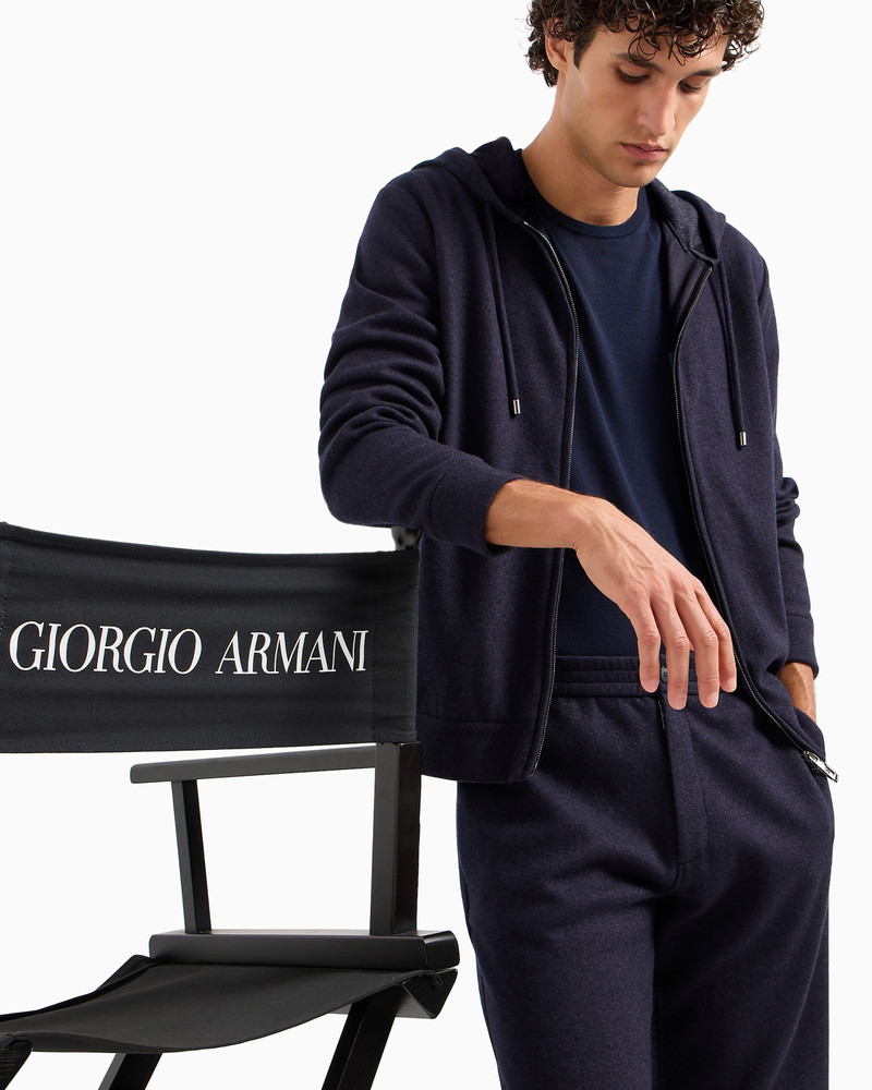 GIORGIO ARMANI VICUÑA CREW-NECK JUMPER IN VICUÑA 5