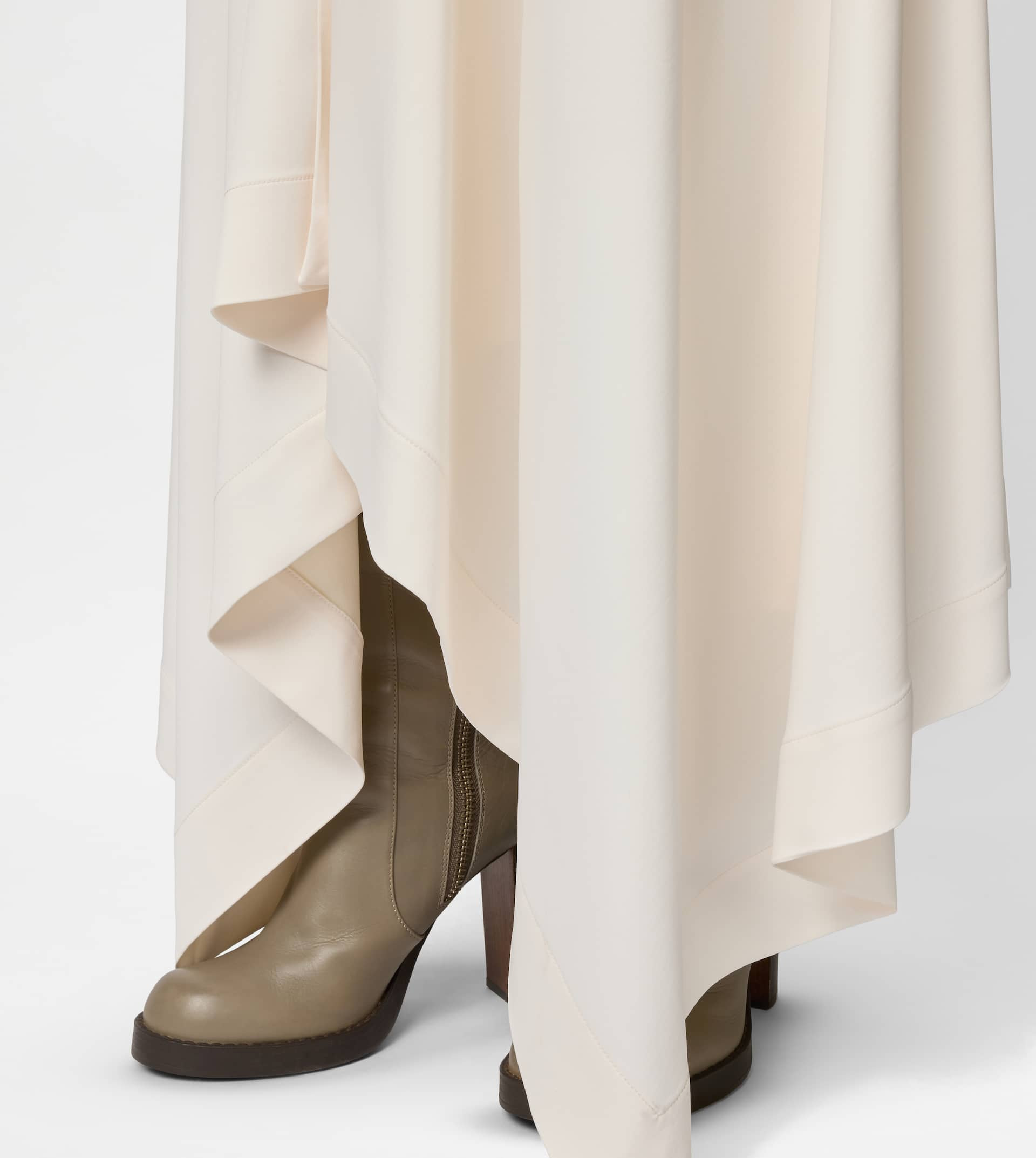 DRAPED SKIRT IN SATIN - WHITE - 6