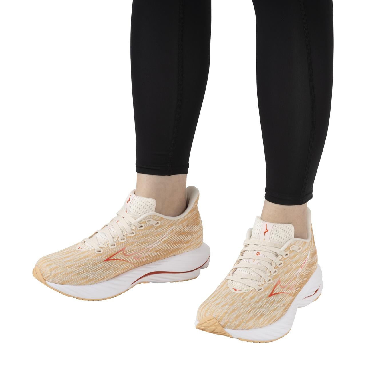 Women's Wave Rider 28 Running Shoe - 9